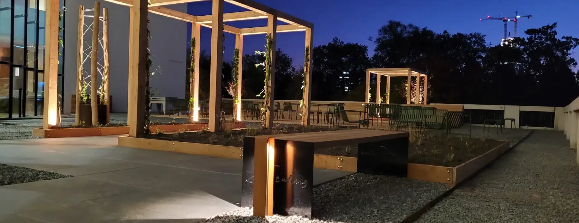 Aanleg dakterras bij Erasmus MC