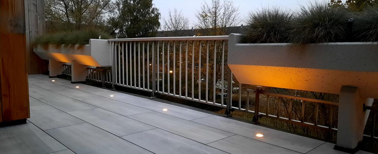 Balkonvloer met spotjes erin te Dordrecht